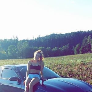 Meet your Posher, Saraia